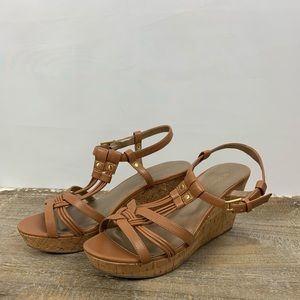 Leather strap wedges.